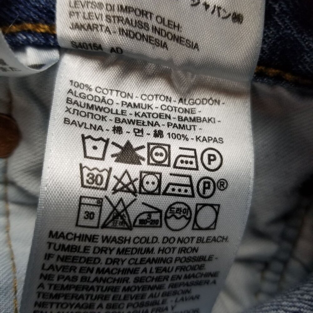 Levis Jeans Mens 34x30 Blue 501 Cotton Denim Button Fly Classic Straight - Picture 13 of 15